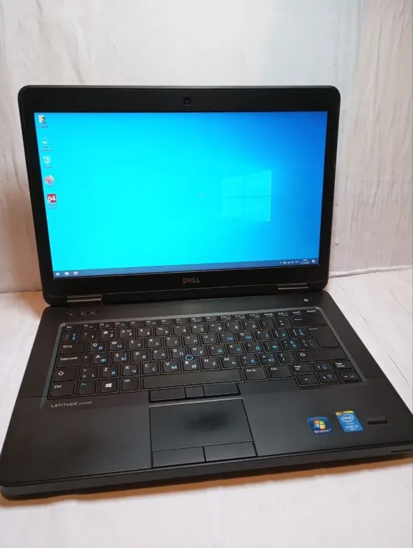 Ноутбук Б-клас Dell Latitude E5440 / 14" (1366x768) TN / Intel Core i5-4310U (2 (4) ядра по 2-3 GHz) / 8 GB DDR3 / 120 GB SSD / Intel HD Graphics 4400 / WebCam б/в - зображення 2