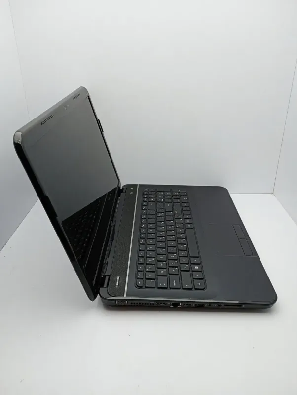 Ноутбук HP G7 / 17.3" (1600x900) TN / AMD A10-5750M (4 ядра по 2.5 - 3.5 GHz) / 6 GB DDR3 / 640 GB HDD / AMD Radeon HD 8650G / WebCam б/в - зображення 3