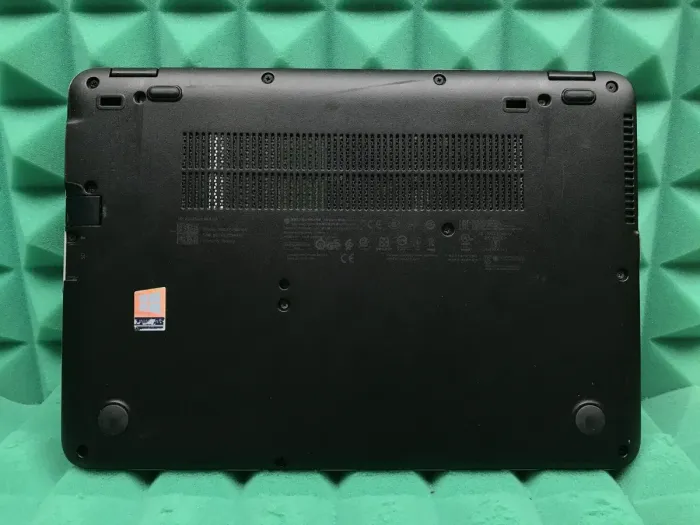 Нетбук Б-клас HP EliteBook 820 G3 / 12.5" (1920x1080) IPS / Intel Core i7-6600U (2 (4) ядра по 2.6 - 3.4 GHz) / 8 GB DDR4 / 240 GB SSD / Intel HD Graphics 520 / WebCam / DisplayPort б/в - зображення 9