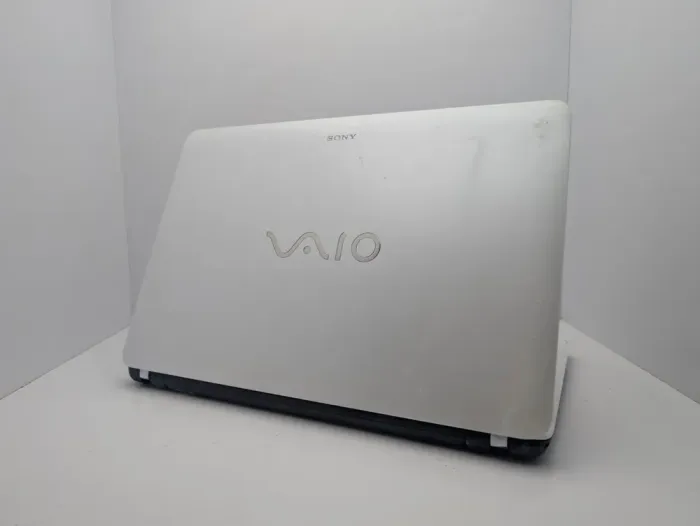 Ноутбук Sony Vaio SVF152C29M / 15.6" (1366x768) TN / Intel Pentium 2117U (2 ядра по 1.8 GHz) / 6 GB DDR3 / 128 GB SSD / Intel HD Graphics 2500 / WebCam б/в - зображення 8