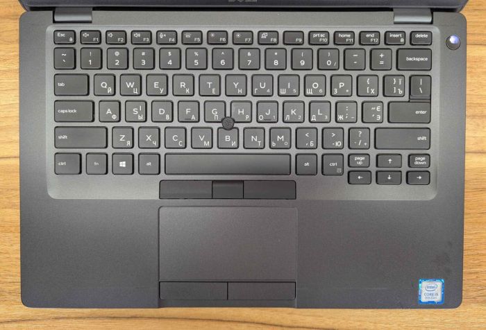 Ультрабук Dell Latitude 5400 / 14" (1920x1080) IPS / Intel Core i5-8265U (4 (8) ядра по 1.6 - 3.9 GHz) / 16 GB DDR4 / 512 GB SSD / Intel UHD Graphics 620 / WebCam / Windows 10 б/в - зображення 3