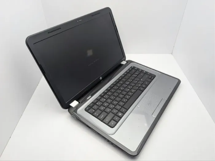 Ноутбук HP Pavilion g6-1195sg / 15.6" (1366x768) TN / AMD Phenom ll P960 (4 ядра по 1.8 GHz) / 6 GB DDR3 / 640 GB HDD / AMD Radeon HD 6470M, 512 MB GDDR3, 64-bit / WebCam / DVD-ROM б/в - зображення 6