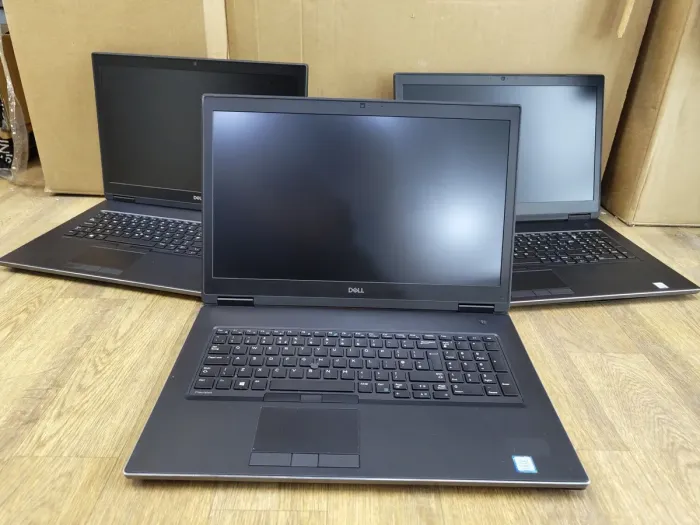 Ноутбук Dell Precision 7730 / 17.3" (1600x900) TN / Intel Core i7-8750H (6 (12) ядер по 2.2 - 4.1 GHz) / 16 GB DDR4 / 240 GB SSD / Intel UHD Graphics 630 / NoWebCam б/в - зображення 5