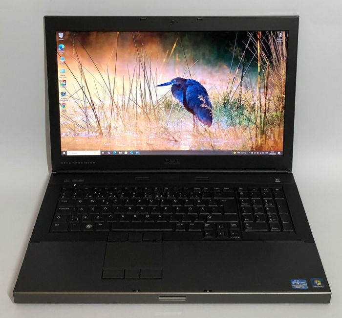 Мобільна робоча станція Б-класу Dell Precision M6600 / 17.3" (1920x1080) TN / Intel Core i7-2820QM (4 (8) ядра по 2.3 - 3.4 GHz) / 16 GB DDR3 / 240 GB SSD / nVidia Quadro 3000M, 2 GB GDDR5, 256-bit / WebCam / DVD-ROM б/в - зображення 2
