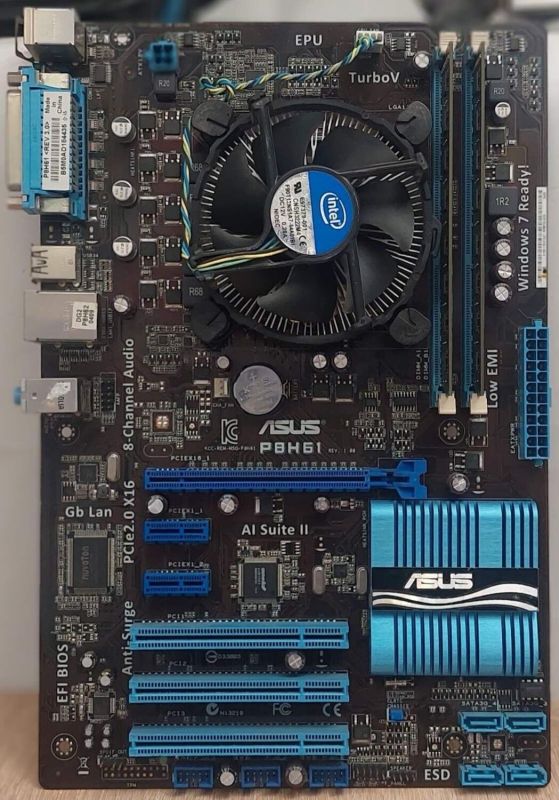 Комплект: Материнська плата Asus P8H61 / LGA1155 / Intel Core i5-2500 (4 ядра по 3.3 - 3.7 GHz) / 16 GB DDR3 + Кулер б/в - зображення 2
