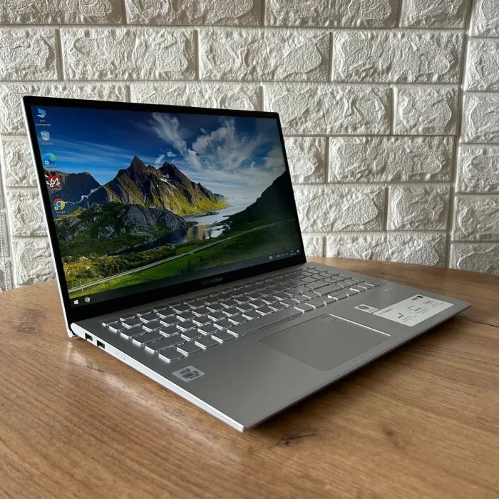 Ультрабук Б-клас Asus VivoBook F512J / 15.6" (1920x1080) IPS / Intel Core i3-1005G1 (2 (4) ядра по 1.2 - 3.4 GHz) / 4 GB DDR4 / 128 GB SSD / Intel UHD Graphics / WebCam б/в - зображення 4