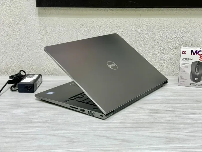 Ноутбук Dell Vostro 5468 / 14" (1920x1080) TN / Intel Core i5-7200U (2 (4) ядра по 2.5 -3.1 GHz) / 8 GB DDR4 / 256 GB SSD / nVidia GeForce GTX 940M, 2 GB DDR3, 64-bit / WebCam / Win 10 б/в - зображення 5