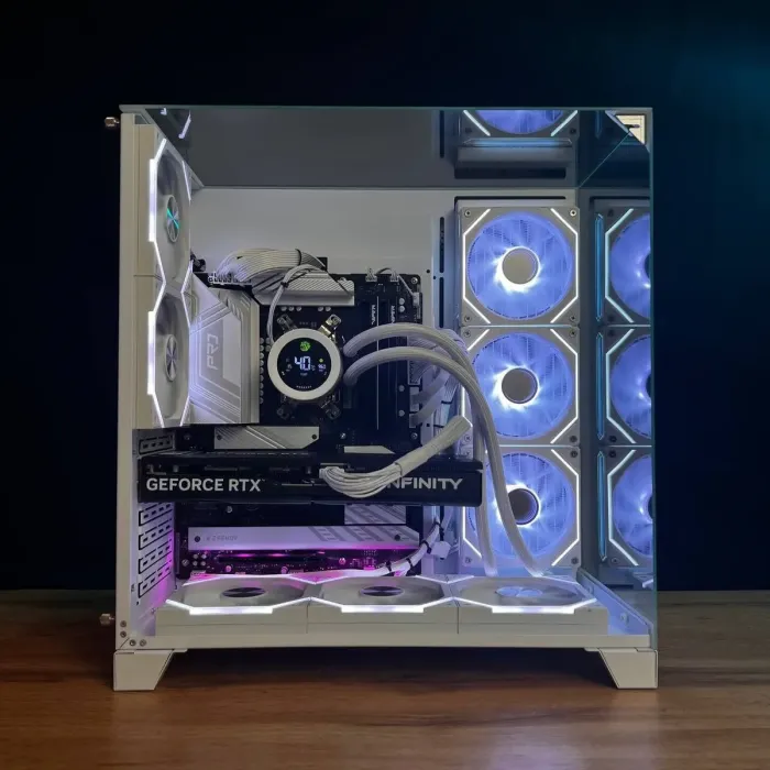 Збірка під замовлення:: комп'ютер GameMax Infinity Pro White Tower / AMD Ryzen 7 7700 (8 (12) ядер по 3,8 - 5,3 ГГц) / 32 ГБ DDR5 / 2000 ГБ SSD M.2 / nVidia GeForce RTX 5070, 12 ГБ GDDR7, 192-біт / 850 Вт - зображення 4