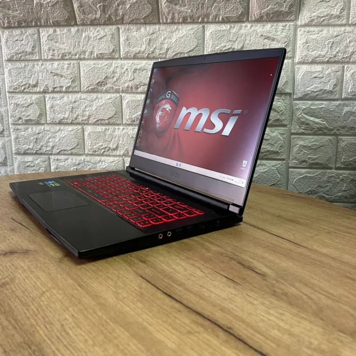 Ігровий ноутбук MSI GF63 Thin 11UC / 15.6" (1920x1080) IPS / Intel Core i5-11400H (6 (12) ядер по 2.7 - 4.5 GHz) / 16 GB DDR4 / 512 GB SSD / nVidia GeForce RTX 3050, 4 GB GDDR6, 128-bit / WebCam б/в - зображення 5
