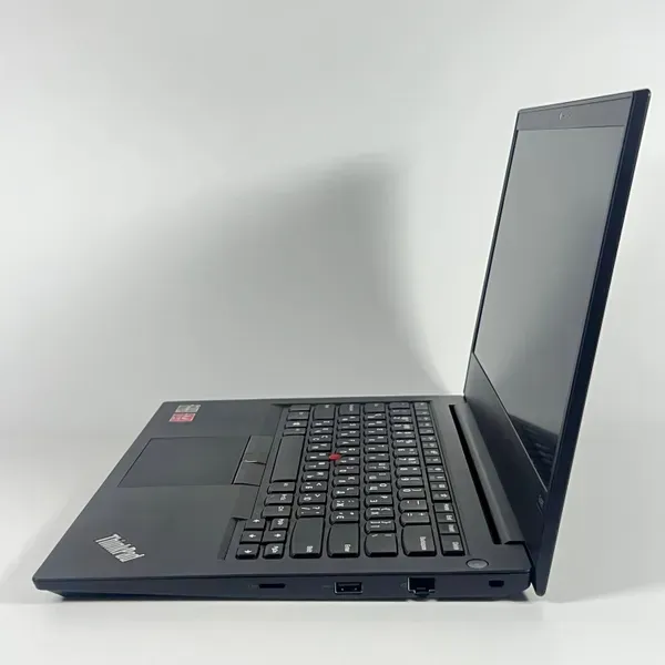 Ноутбук Lenovo ThinkPad E495 / 14" (1920x1080) IPS / AMD Ryzen 5 3500U (4 (8) ядра по 2.1 - 3.7 GHz) / 16 GB DDR4 / 512 GB SSD / AMD Radeon RX Vega 8 / WebCam / HDMI б/в - зображення 5