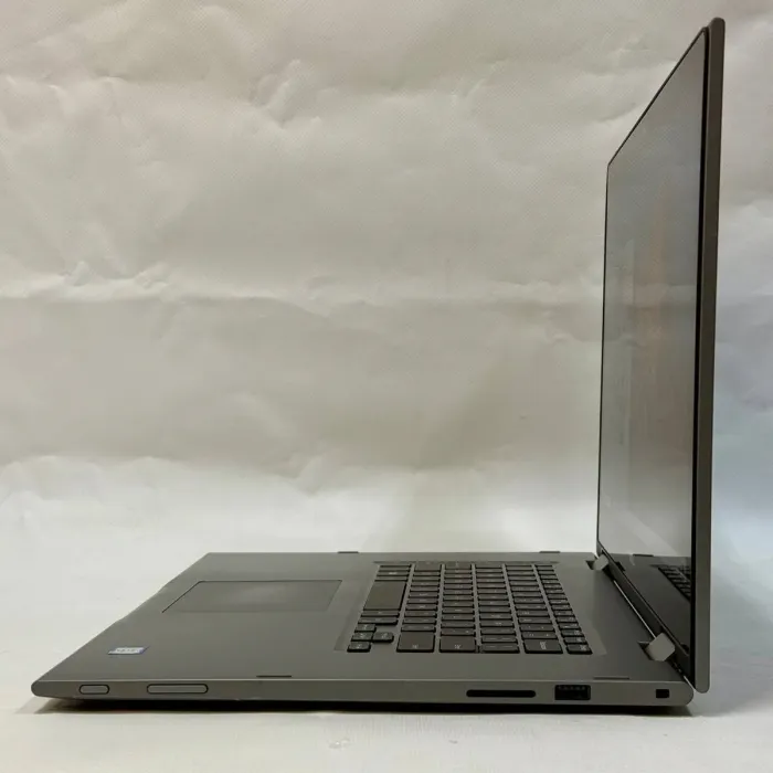 Ноутбук-трансформер Dell Inspiron 15-5568 / 15.6" (1920x1080) IPS Touch / Intel Core i7-6500U (2 (4) ядра по 2.5 - 3.1 GHz) / 16 GB DDR4 / 500 GB SSD / Intel UHD Graphics 520 / WebCam б/в - зображення 7