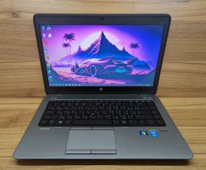 Ноутбук HP EliteBook 840 G1 / 14" (1600x900) TN / Intel Core i7-4600U (2 (4) ядра по 2.1 - 3.3 GHz) / 8 GB DDR3 / 240 GB SSD / Intel HD Graphics 4400 / WebCam / Fingerprint / Windows 10 б/в - зображення 2