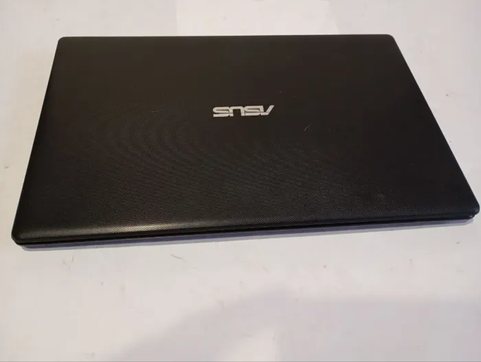 Ноутбук Б-клас Asus X551M / 15.6" (1366x768) TN / Intel Pentium N3530 (4 ядра по 2.16 - 2.58 GHz) / 8 GB DDR3 / 500 GB HDD / Intel HD Graphics / WebCam / АКБ не тримає б/в - зображення 6