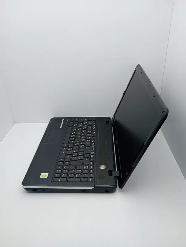 Ноутбук Б-клас Fujitsu Lifebook A531 / 15.6" (1366x768) TN / Intel Core i5-2410M (2 (4) ядра по 2.3 - 2.9 GHz) / 6 GB DDR3 / 320 GB HDD / Intel HD Graphics 3000 / WebCam б/в - зображення 4
