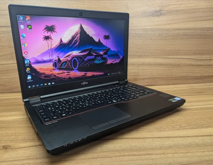 Мобільна робоча станція Fujitsu Celsius H780 / 15.6" (1920x1080) IPS / Intel Core i7-8750H (6 (12) ядер по 2.2 - 4.1 GHz) / 32 GB DDR4 / 512 GB SSD / nVidia Quadro P600, 4 GB GDDR5, 128-bit / WebCam / Fingerprint / Windows 10 б/в - зображення 4