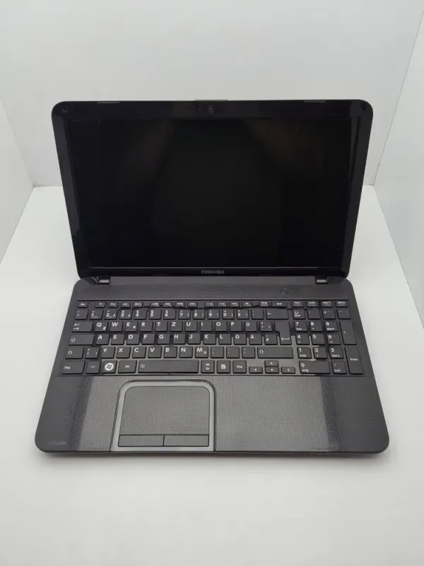 Ноутбук Toshiba P850 / 15.6" (1366x768) TN / Intel Core i7-3610QM (4 (8) ядра по 2.3 - 3.3 GHz) / 6 GB DDR3 / 500 GB HDD / AMD Radeon HD 7600M, 2 GB GDDR3, 64-bit / WebCam б/в - зображення 2