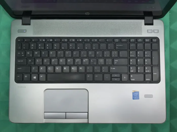 Ноутбук HP ProBook 450 G1 / 15.6" (1366x768) TN Touch / Intel Core i5-4200M (2 (4) ядра по 2.5 - 3.1 GHz) / 8 GB DDR3 / 120 GB SSD / Intel HD Graphics 4600 / WebCam / DVD-RW / HDMI б/в - зображення 4