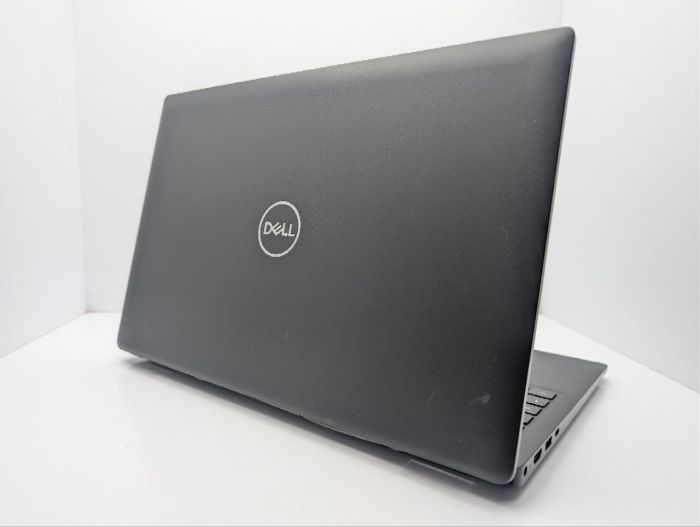 Ноутбук Dell Latitude 3520 / 15.6" (1920x1080) IPS / Intel Core i5-1135G7 (4 (8) ядра по 2.4 - 4.2 GHz) / 16 GB DDR4 / 256 GB SSD M.2 / Intel Iris Xe Graphics / Fingerprint / WebCam б/в - зображення 8