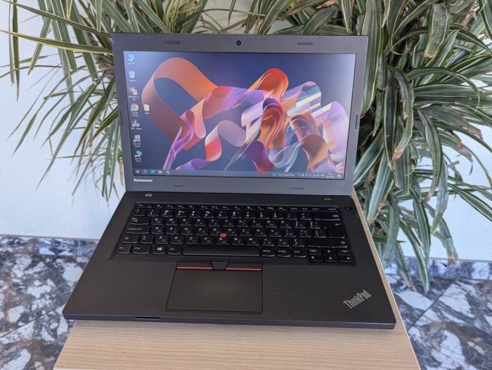 Ноутбук Б-клас Lenovo ThinkPad L450 / 14" (1366x768) TN / Intel Core i3-5005U (2 (4) ядра по 2.0 GHz) / 8 GB DDR3 / 128 GB SSD / Intel HD Graphics 5500 / WebCam б/в - зображення 2