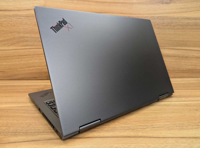 Ноутбук-трансформер Lenovo ThinkPad X1 Yoga Gen 5 / 14" (1920x1080) IPS Touch / Intel Core i5-10210U (4 (8) ядра по 1.6 - 4.2 GHz) / 16 GB DDR4 / 256 GB SSD / Intel UHD Graphics / WebCam / TouchID / Windows 10 б/в - зображення 8