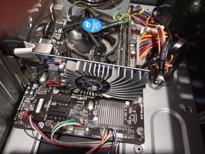 ПК GameMax ET-201 Tower / Intel Core i5-4460 (4 ядра по 3.2 - 3.4 GHz) / 8 GB DDR3 / 320 GB HDD / nVidia GeForce 210, 1 GB DDR3, 64-bit / 350W б/в - зображення 7