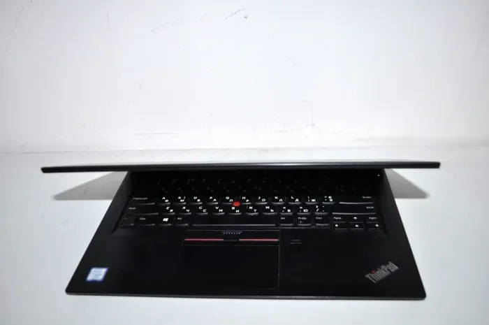 Ультрабук Б-клас Lenovo ThinkPad T470s / 14" (1920x1080) IPS / Intel Core i5-7300U (2 (4) ядра 2.6 - 3.5 GHz) / 16 GB DDR4 / 512 GB SSD / Intel HD Graphics 620 / WebCam / Два АКБ / Windows 11 Pro б/в - зображення 7