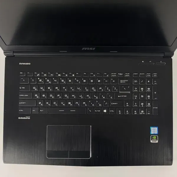 Мобільна робоча станція Б-клас MSI WE72 7RJ / 17.3" (1920x1080) IPS / Intel Core i7-7700HQ (4 (8) ядра по 2.8 - 3.8 GHz) / 32 GB DDR4 / 512 GB SSD / nVidia Quadro M2200, 4 GB GDDR5, 128-bit / WebCam / HDMI б/в - зображення 4
