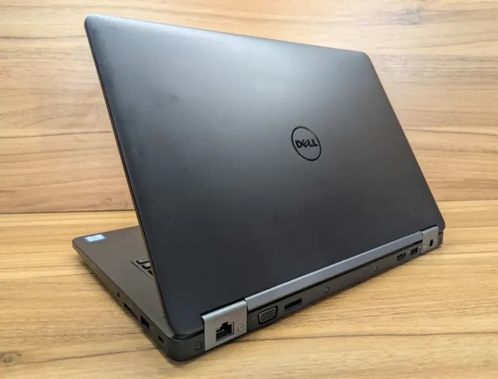 Ноутбук Б-клас Dell Latitude E5470 / 14" (1366x768) TN / Intel Core i5-6300U (2 (4) ядра по 2.4 - 3.0 GHz) / 8 GB DDR4 / 256 GB SSD / Intel HD Graphics 520 / WebCam / HDMI / Windows 10 б/в - зображення 9