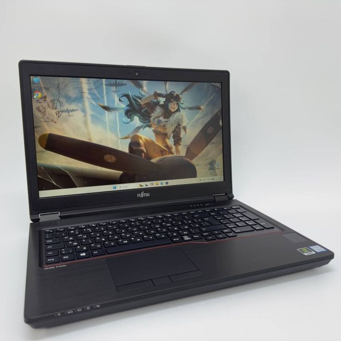 Мобільна робоча станція Fujitsu Celsius H780 / 15,6" (1920x1080) IPS / Intel Core i7-8750H (6 (12) ядер по 2.2 - 4.1 GHz) / 16 GB DDR4 / 512 GB SSD / nVidia Quadro P600, 4 GB GDDR5, 128-bit / WebCam б/в - зображення 2
