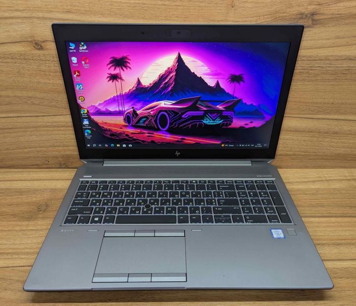 Мобільна робоча станція HP zBook 15 G5 / 15,6" (1920x1080) IPS / Intel Core i7-8850H (6 (12) ядра по 2,6 - 4,3 ГГц) / 16 ГБ DDR4 / 500 ГБ SSD / nVidia Quadro P2000, 4 ГБ GDDR5, 128-біт / WebCam / TouchID / Windows 10 б/в - зображення 2