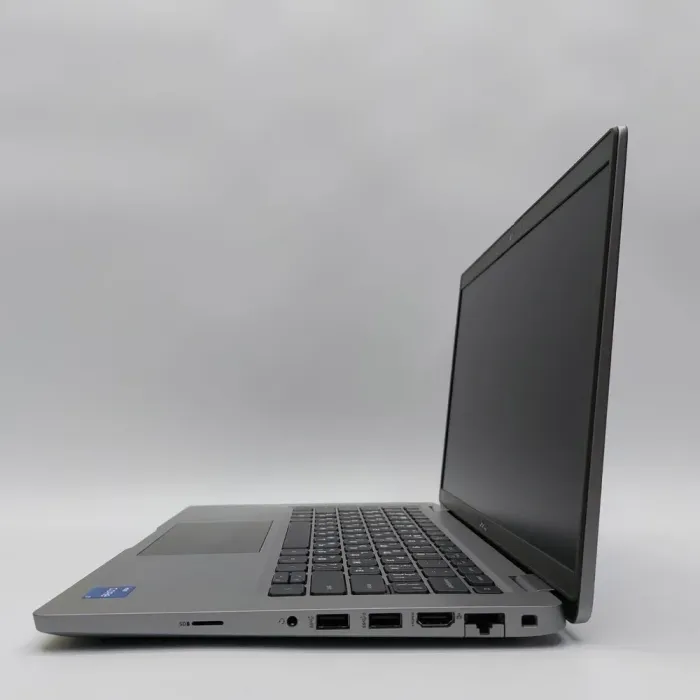 Ультрабук Dell Latitude 5430 / 14" (1920x1080) IPS / Intel Core i7-1265U (10 (12) ядер по 3.6 - 4.8 GHz) / 16 GB DDR4 / 512 GB SSD / Intel Iris X Graphics / WebCam б/в - зображення 5