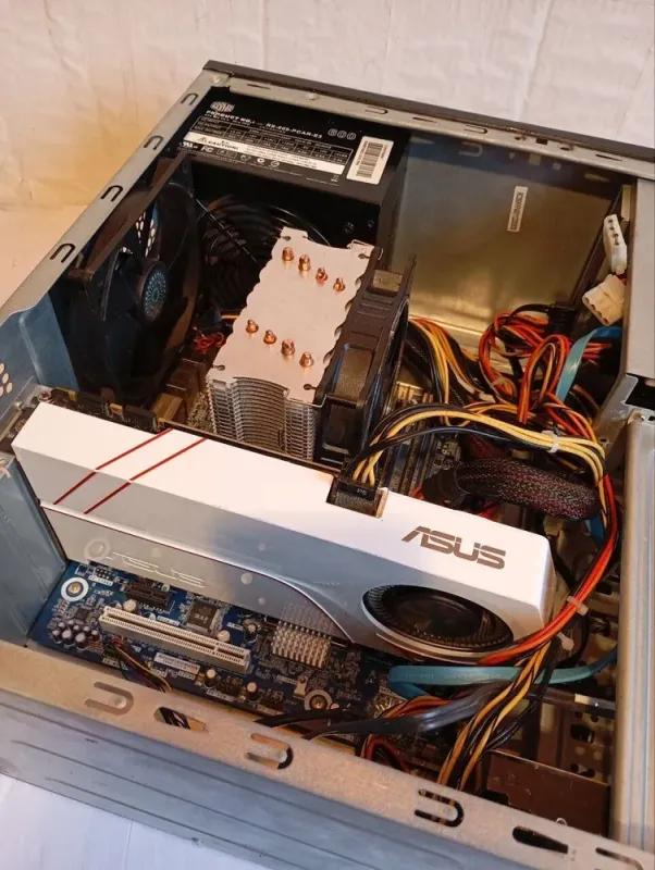 Ігровий ПК Б-клас Cooler Master CMP-350 Tower / Intel Xeon E3-1230 v2 (4 (8) ядра по 3.3 - 3.7 GHz) / 16 GB DDR3 / 240 GB SSD + 1000 GB HDD / nVidia GeForce GTX 970, 4 GB GDDR5, 256-bit / DVD-RW / 600W б/в - зображення 8