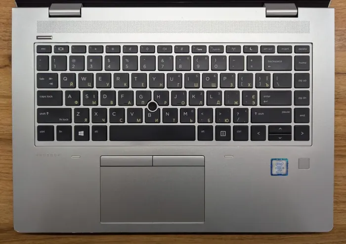 Ноутбук HP ProBook 640 G5 / 14" (1920x1080) IPS / Intel Core i5-8365U (4 (8) ядра по 1.6 - 4.1 GHz) / 8 GB DDR4 / 512 GB SSD / Intel UHD Graphics 620 / WebCam / Windows 10 б/в - зображення 3