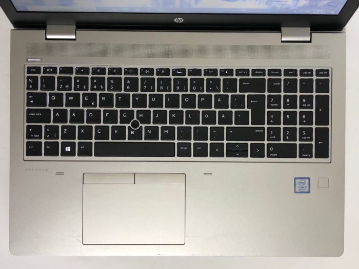 Ноутбук Б-клас HP ProBook 650 G5 / 15.6" (1366x768) TN / Intel Core i3-8145U (2 (4) ядра по 2.1 - 3.9 GHz) / 8 GB DDR4 / 128 GB SSD / Intel UHD Graphics / WebCam / Win 10 Pro б/в - зображення 8