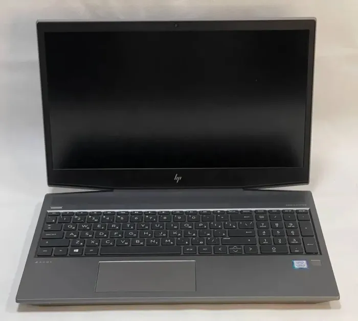 Мобільна робоча станція HP ZBook 15v G5 / 15.6" (1920x1080) IPS / Intel Core i7-8850H (6 (12) ядер по 2.6 - 4.3 GHz) / 16 GB DDR4 / 1000 GB SSD M.2 / nVidia Quadro P600, 4 GB GDDR5, 128-bit / WebCam / Windows 10 Pro б/в - зображення 3