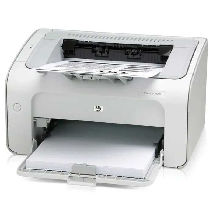 Принтер HP LaserJet P1005 Printer / Лазерний монохромний друк / 600x600 dpi / A4 / 15 стор / хв / USB 2.0 б/в - зображення 1