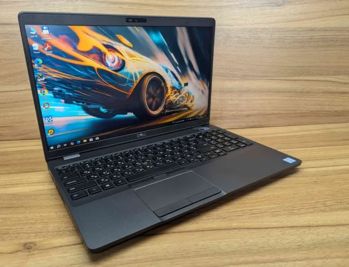 Ультрабук Dell Latitude 5500 / 15.6" (1920x1080) IPS / Intel Core i5-8365U (4 (8) ядра по 1.6 - 4.1 GHz) / 16 GB DDR4 / 512 GB SSD / Intel UHD Graphics 620 / WebCam / TouchID / Windows 10 б/в - зображення 4