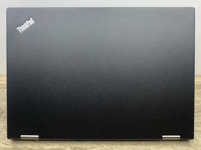 Ноутбук-трансформер Б-клас Lenovo ThinkPad Yoga 370 / 13.3" (1920x1080) IPS Touch / Intel Core i5-7300U (2 (4) ядра по 2.6 - 3.5 GHz) / 8 GB DDR4 / 240 GB SSD / Intel HD Graphics 620 / WebCam б/в - зображення 5