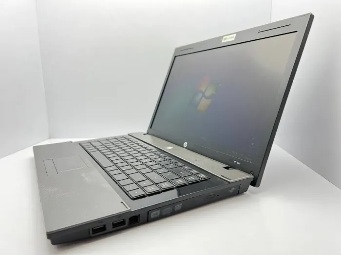 Ноутбук Б-клас HP 620 / 15.6" (1366x768) TN / Intel Pentium T4200 (2 ядра по 2.0 GHz) / 4 GB DDR3 / 160 GB HDD / Intel GMA 4500M Graphics / WebCam б/в - зображення 4