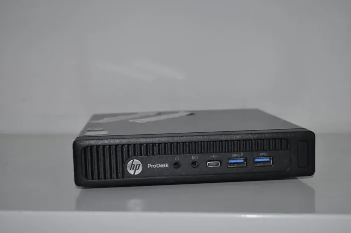 Неттоп HP ProDesk 600 G2 Mini PC USFF / Intel Core i5-6500T (4 ядра по 2.5 - 3.1 GHz) / 8 GB DDR4 / 256 GB SSD M.2 / Intel HD Graphics 530 / Windows 11 Pro б/в - зображення 3