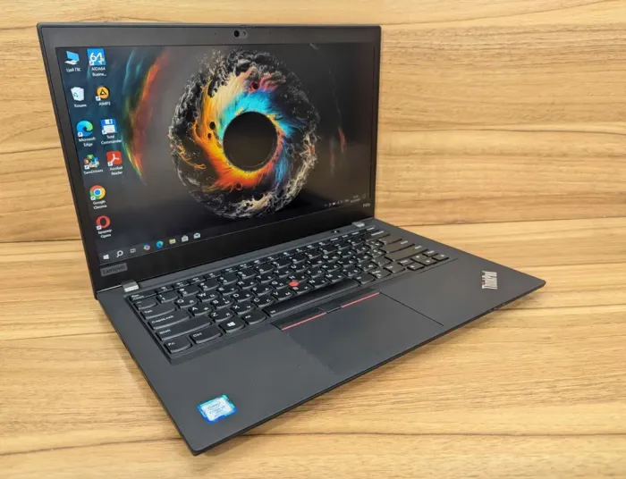 Мобільна робоча станція Lenovo ThinkPad P43s / 14" (1920x1080) IPS / Intel Core i7-8665U (4 (8) ядра по 1,9 - 4,8 ГГц) / 16 ГБ DDR4 / 480 ГБ SSD / nVidia Quadro P520, 2 ГБ GDDR5, 64-bit / WebCam / Windows 10 б/в - зображення 4