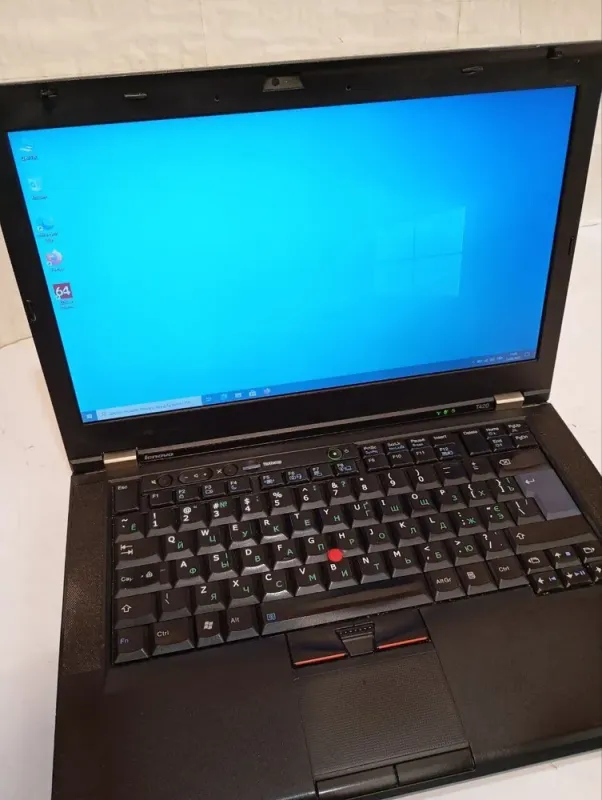 Ноутбук Б-клас Lenovo ThinkPad T420 / 14" (1366x768) TN / Intel Core i5-2520M (2 (4) ядра по 2.5 - 3.2 GHz) / 8 GB DDR3 / 120 GB SSD / Intel HD Graphics 3000 / DVD-ROM / WebCam б/в - зображення 2
