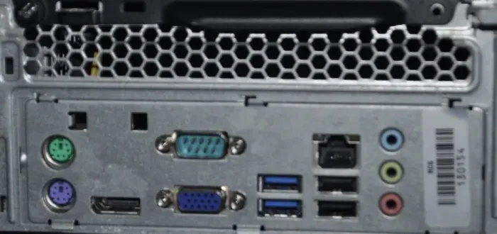 Комп'ютер Lenovo ThinkCentre M700 SFF / Intel Core i5-6400 (4 ядра по 2.7 - 3.3 GHz) / 8 GB DDR4 / 640 GB HDD / Intel HD Graphics 530 / DVD-ROM б/в - зображення 8