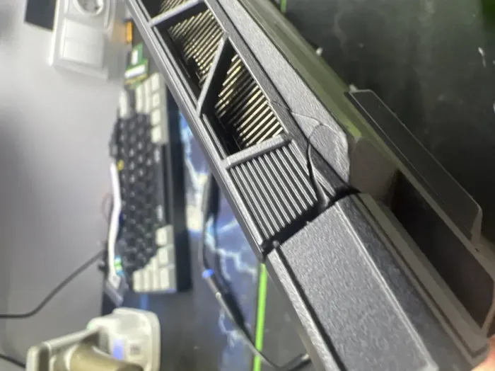 Ігровий ноутбук Б-класу MSI Katana A15 AI B8V MS-158N / 15.6" (2560x1440) IPS / AMD Ryzen 7 8845HS (8 (16) ядер по 3,8 - 5,1 ГГц) / 32 ГБ DDR5 / 960 ГБ SSD / nVidia GeForce RTX 4070, 8 ГБ GDDR6, 128-bit / WebCam б/в - зображення 8