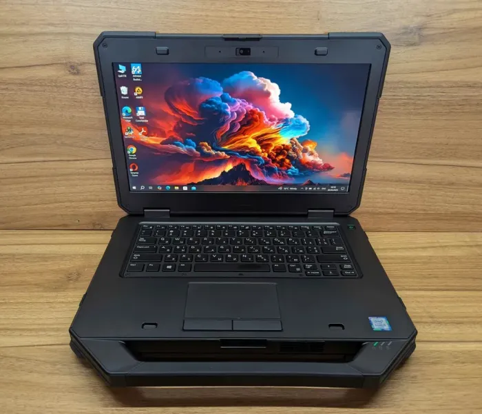 Захищений ноутбук Dell Latitude 14 Rugged 5414 / 14" (1920x1080) IPS / Intel Core i5-6300U (2 (4) ядра по 2.4 - 3.0 GHz) / 16 GB DDR4 / 512 GB SSD / Intel HD Graphics 520 / WebCam / VGA / Windows 10 б/в - зображення 2
