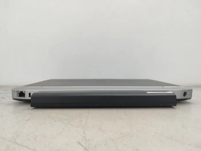 Нетбук Dell Latitude E6220 / 12.5" (1366x768) TN / Intel Core i5-2520M (2 (4) ядра по 2.5 - 3.2 GHz) / 8 GB DDR3 / 128 GB SSD / Intel HD Graphics 3000 / WebCam б/в - зображення 7