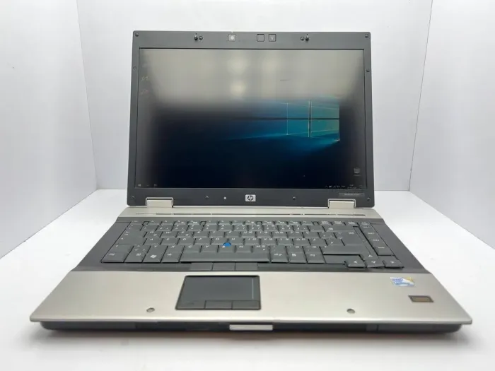 Ноутбук HP EliteBook 8530w / 15.4" (1680x1050) TN / Intel Core 2 Duo P8600 (2 ядра по 2.4 GHz) / 8 GB DDR2 / 240 GB SSD / ATI Mobility Radeon HD 3650, 256 MB DDR2, 64-bit / WebCam б/в - зображення 2