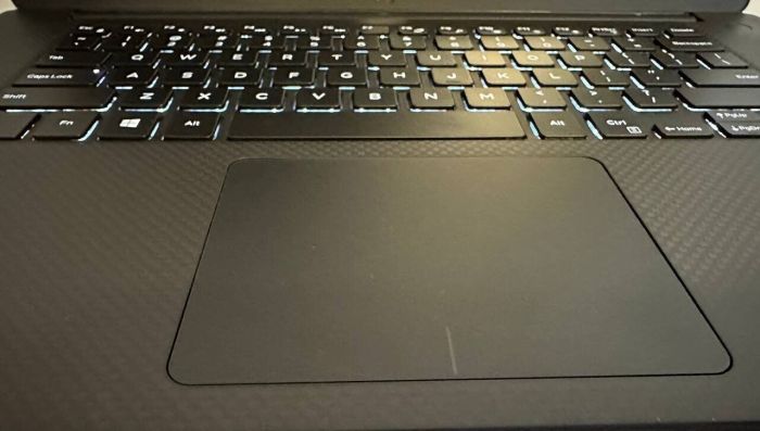 Мобільна робоча станція Dell Precision 5530 / 15,6" (1920x1080) IPS / Intel Core i7-8850H (6 (12) ядра по 2,6 - 4,3 ГГц) / 16 ГБ DDR4 / 256 ГБ SSD / nVidia Quadro P1000, 4 ГБ GDDR5, 128-біт / WebCam б/в - зображення 8