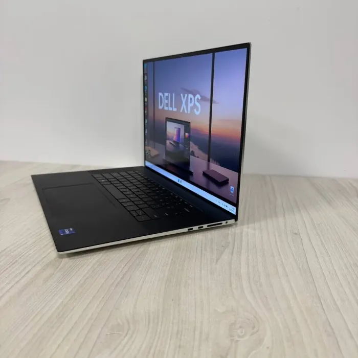 Ігровий ноутбук Dell XPS 17 9730 / 17" (1920x1200) IPS / Intel Core i9-13900H (14 (20) ядер по 2.6 - 5.4 GHz) / 32 GB DDR5 / 1000 GB SSD NVMe / nVidia GeForce RTX 4080, 12 GB GDDR6, 192-bit / WebCam б/в - зображення 5