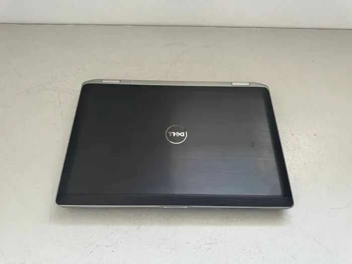 Ноутбук Б-класс Dell Latitude E6530 / 15.6" (1366x768) TN / Intel Core i5-3320M (2 (4) ядра по 2.6 - 3.3 GHz) / 8 GB DDR3 / 128 GB SSD / Intel HD Graphic 4000 / DVD-ROM / HDMI б/в - зображення 5